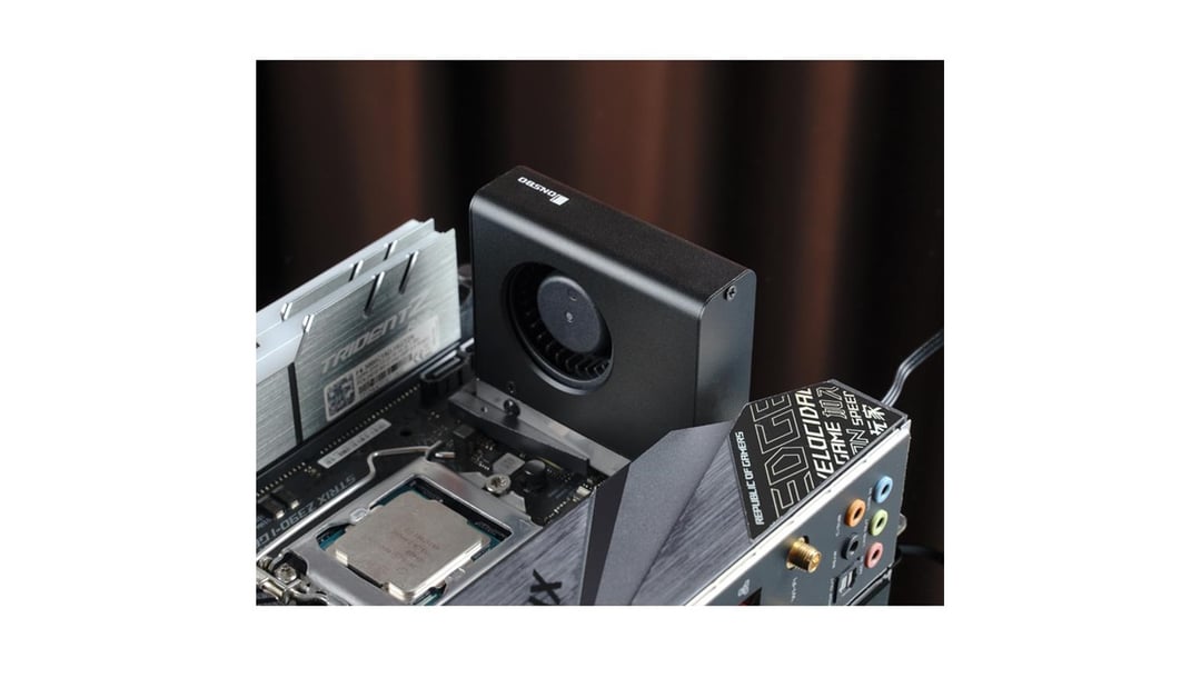 Stało się – chłodzenia dysków SSD M.2 zaczęły przypominać małe karty graficzne