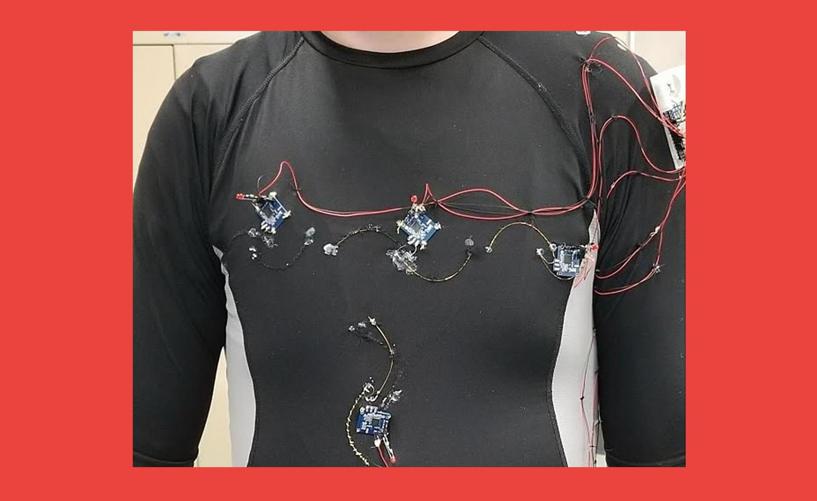 Koszulka ratująca życie, koszulka smart, smart koszulka, koszulka