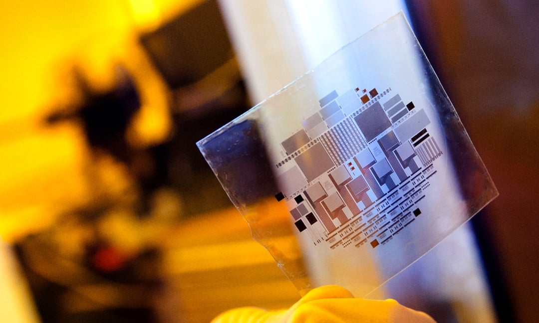 Organiczne półprzewodniki miały problem, który właśnie rozwiązano, zwiastując rewolucję optoelektroniki