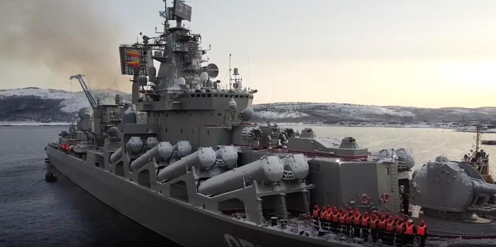 Ponad 140 rosyjskich okrętów wojennych, Rosja, okręty Rosji, rosyjskie okręty