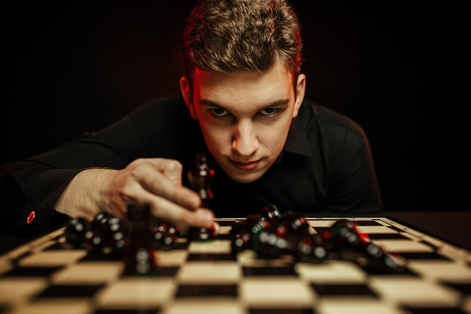 Każdy topowy gracz ma do dyspozycji serwery klasy enterprise – wywiad z Janem-Krzysztofem Dudą, szachowym arcymistrzem