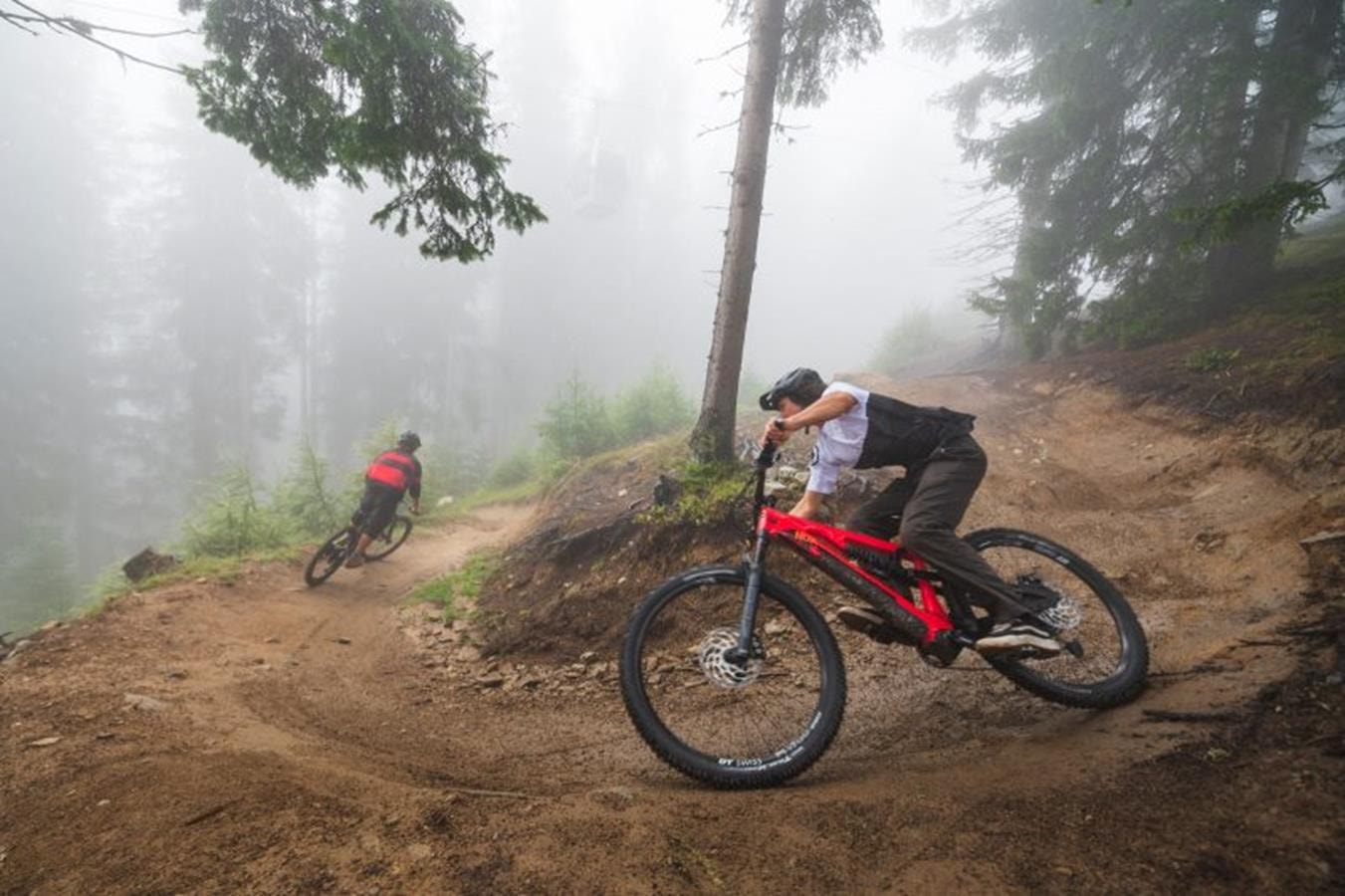 Nox Cycles ulepszyło swoje rowery eMTB Helium, Helium Enduro, Helium All-Mountain,napęd Fazua