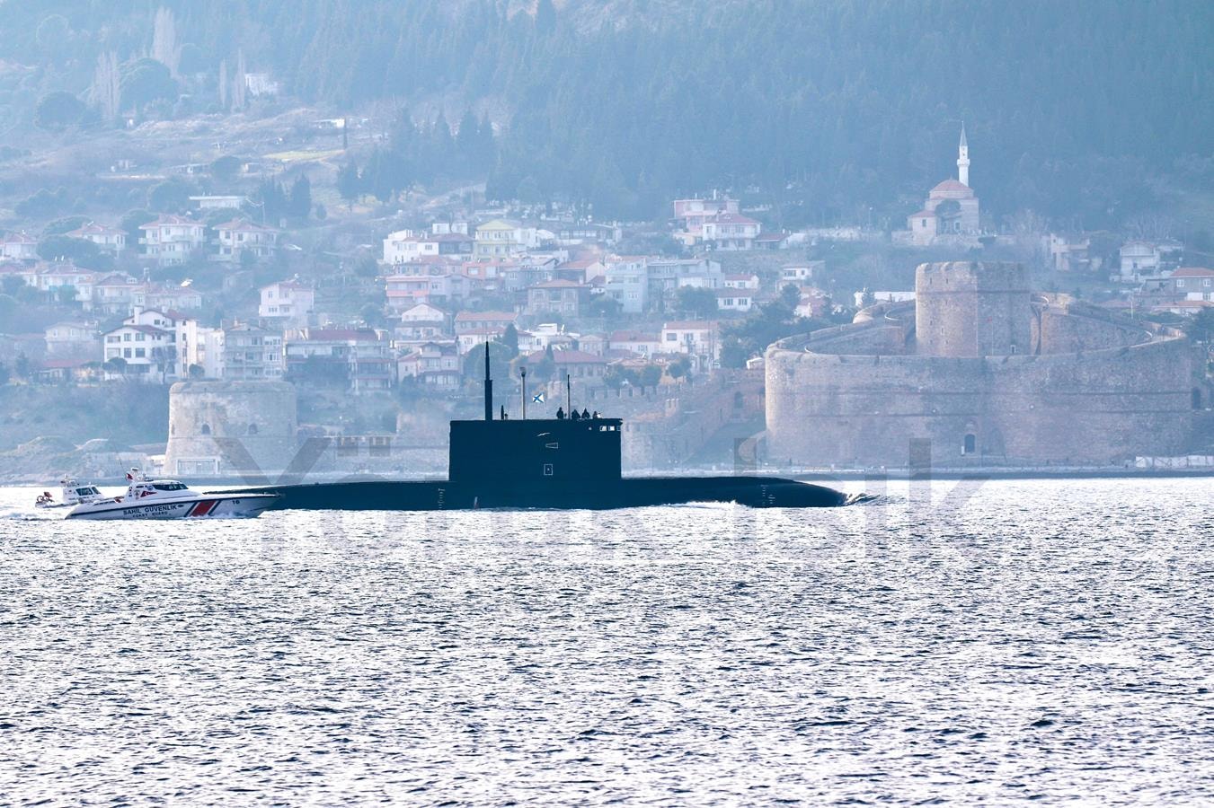 Tajemniczy okręt podwodny Chin