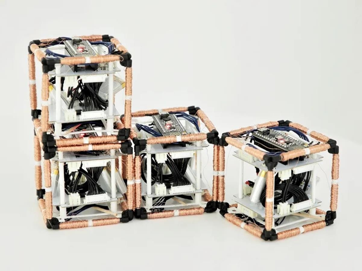 ElectroVoxels, zrobotyzowane kostki, samobudujące się kosmiczne struktury