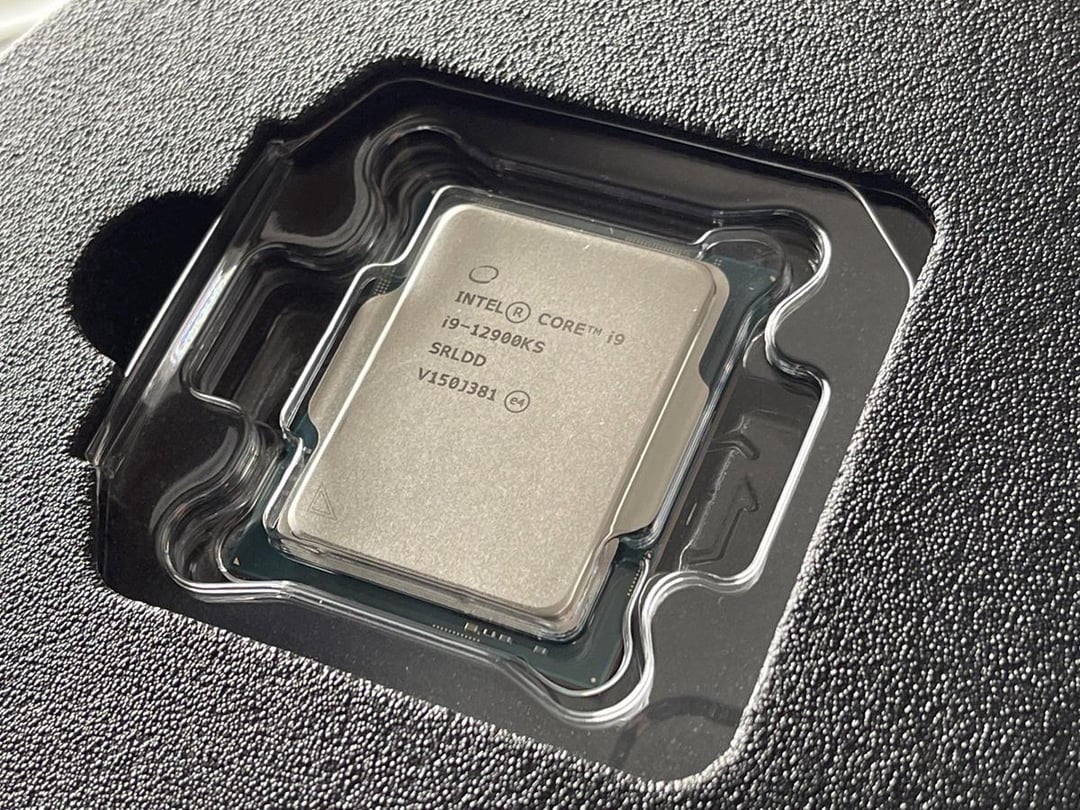 Intel Core i9-12900KS pogłębia przewagę Core 12. generacji nad ofertą AMD