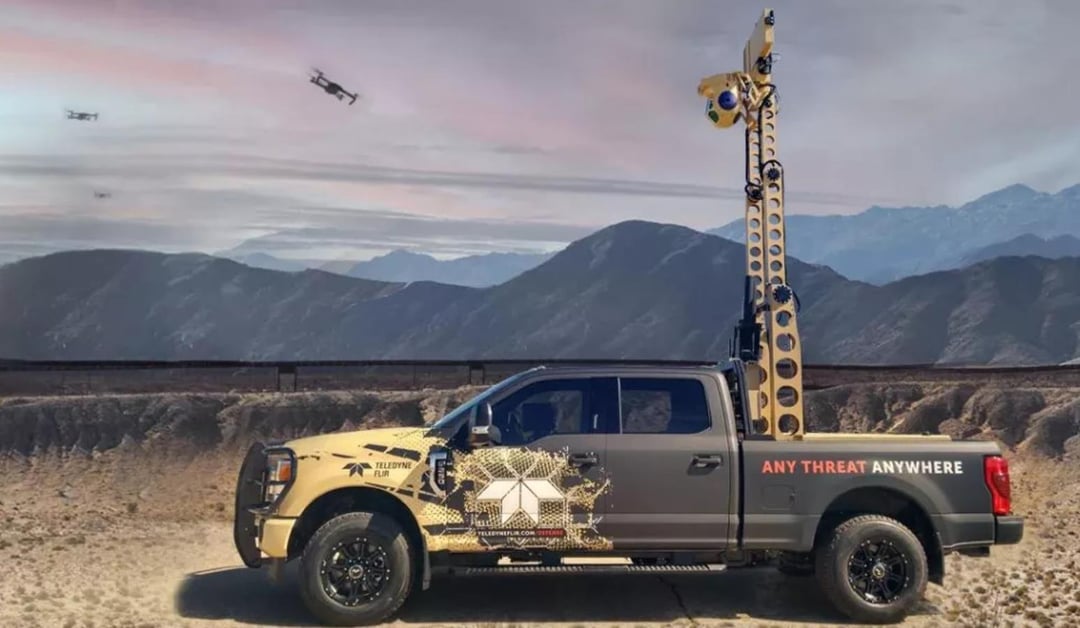 Mobilny system LVSS może śledzić do 500 dronów jednocześnie. Nawet cały rój nie stanowiłby dla niego problemu