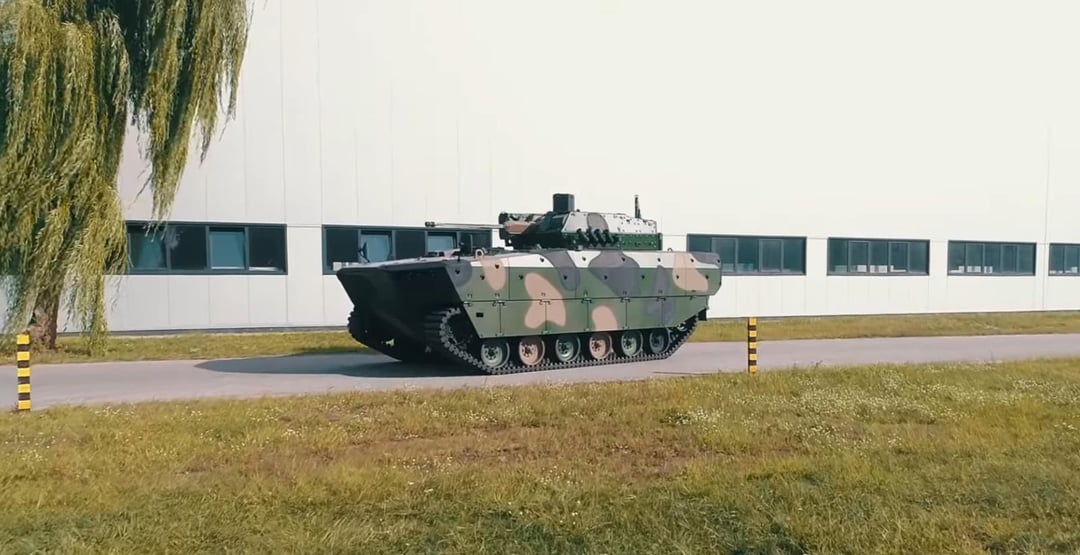 Polski bojowy wóz piechoty Borsuk. Co wiadomo na jego temat?