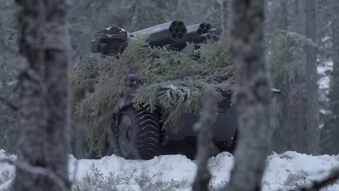 Wysoka skuteczność bojowa bez narażania życia żołnierzy. Obejrzyjcie pokaz Mission Master SP z pociskami rakietowymi