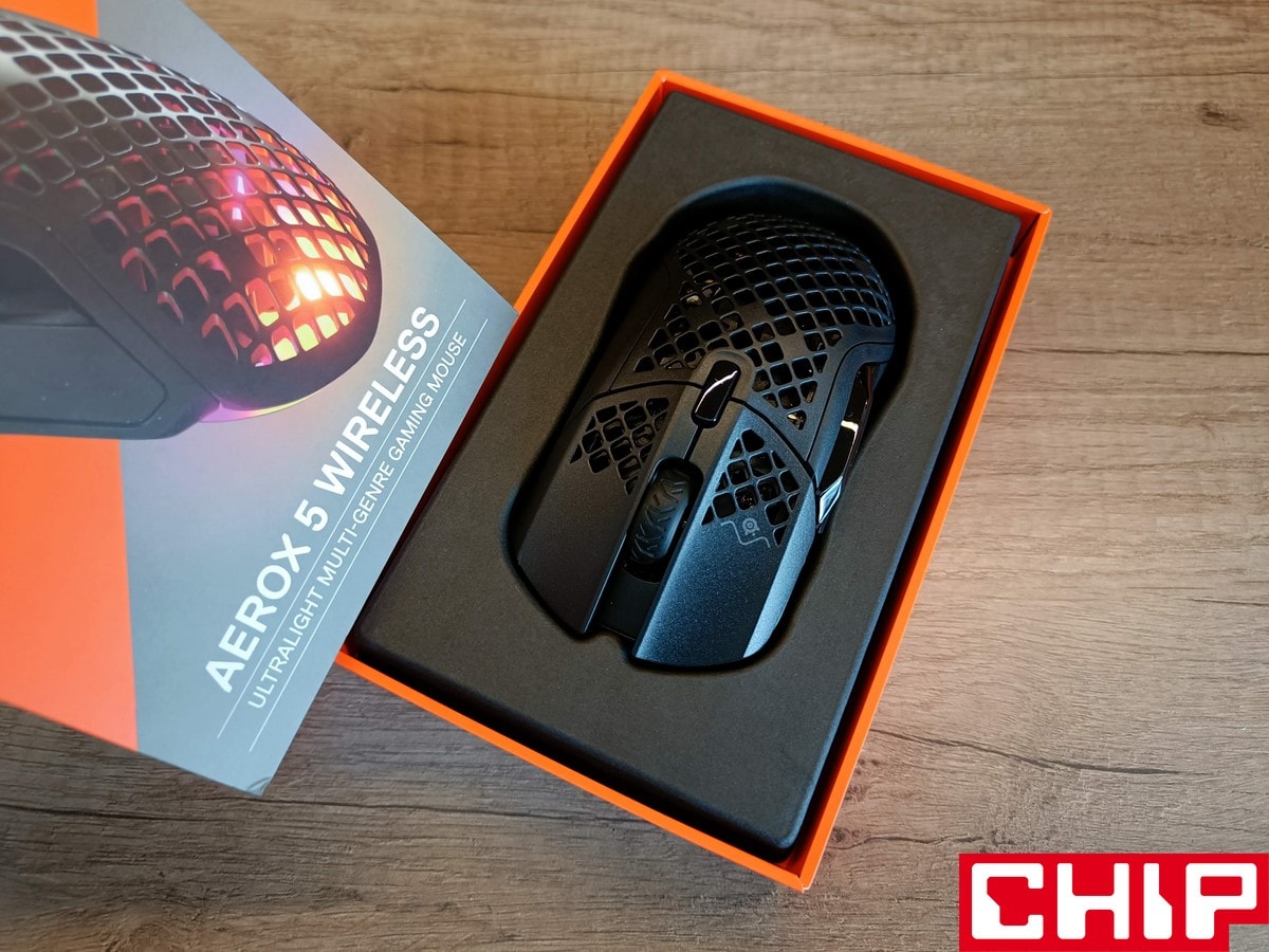 Test Steelseries Aerox 5 Wireless. Oto lekka, rozbudowana i bezprzewodowa mysz dla graczy