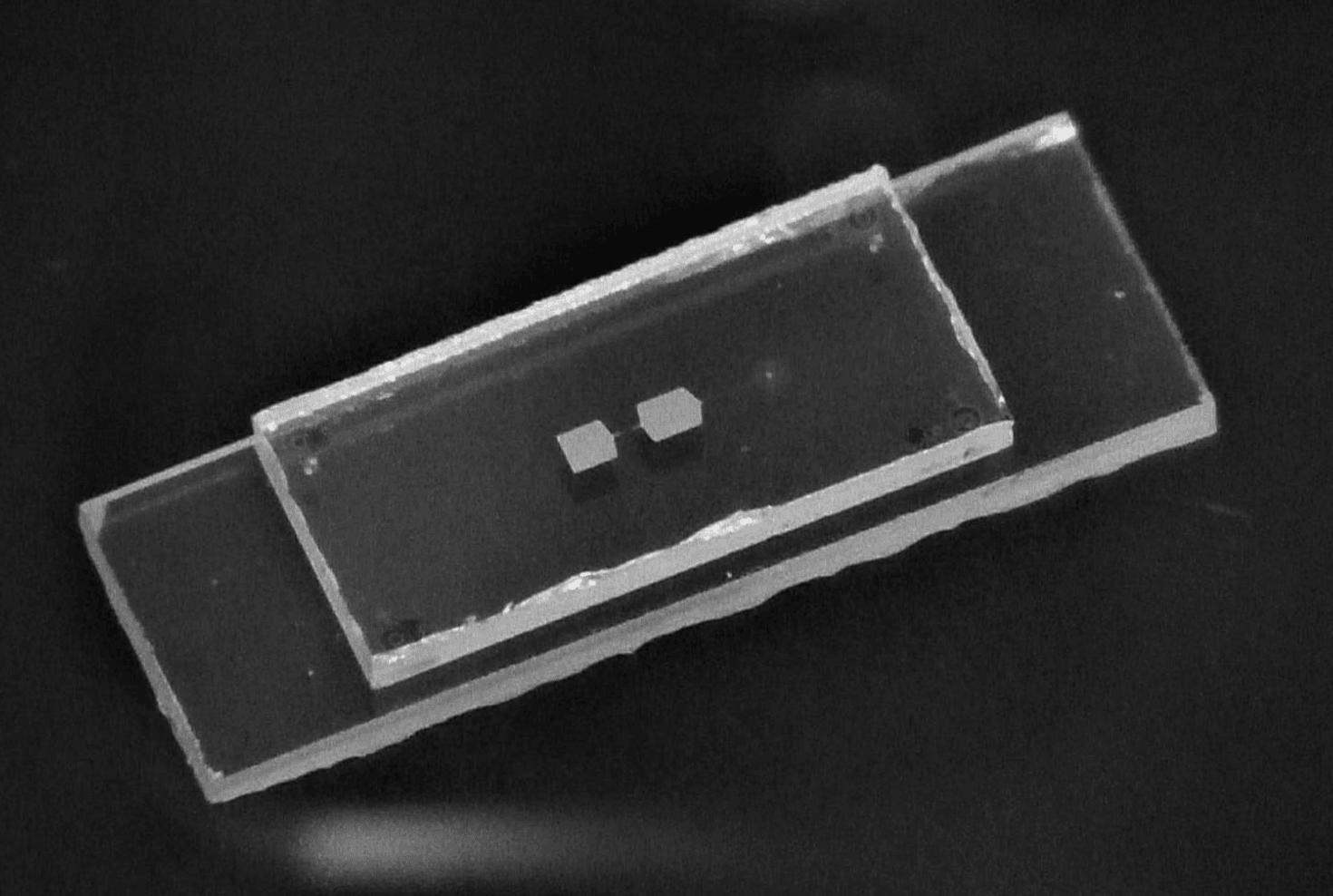 Hybrydowy chip kwantowy zbudowany przez naukowców z ETH Zurich
