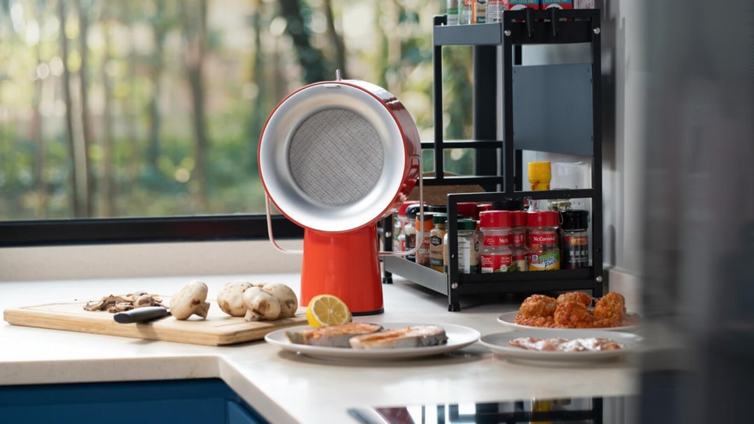 Alternatywa dla kuchennego okapu. AirHood to pierwszy taki sprzęt na świecie