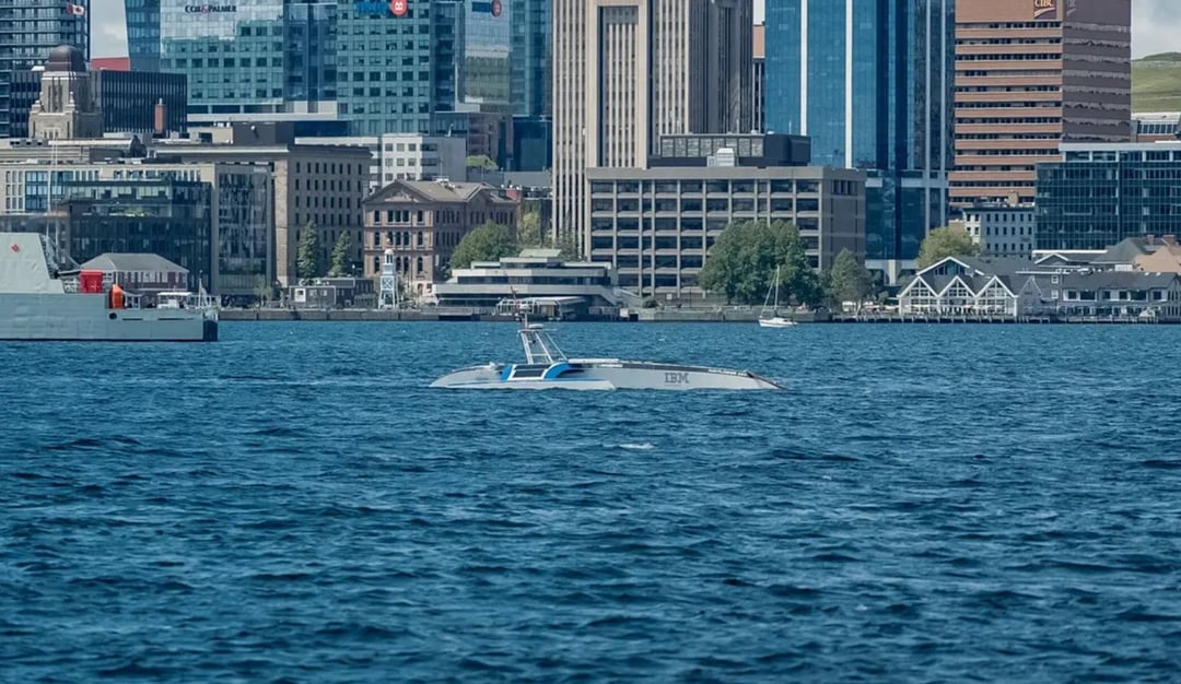 Autonomiczny statek badawczy Mayflower zakończył rejs z sukcesem. Początkowe problemy go nie pogrążyły