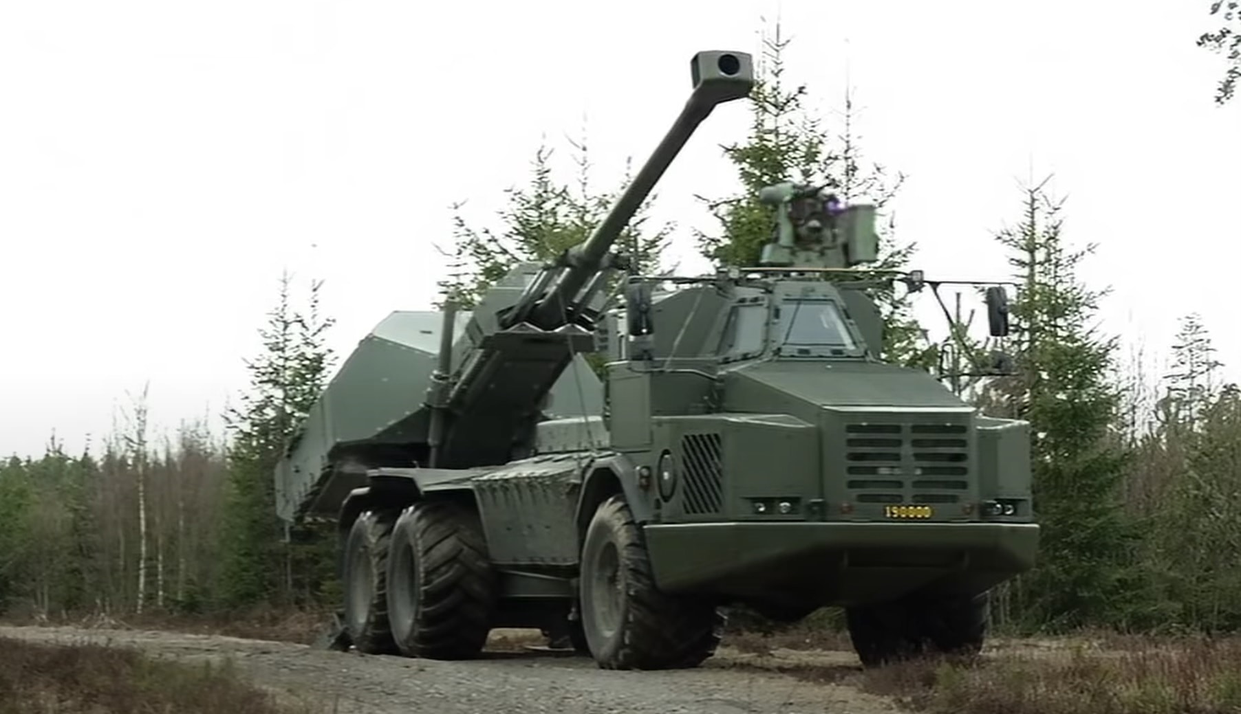 Archer, nowoczesna szwedzka artyleria dla Ukrainy, samobieżna haubica Archer, haubica Archer