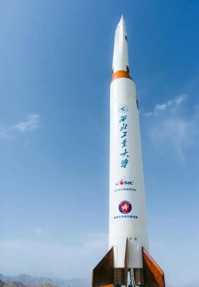 Chiński system rakietowy FOB