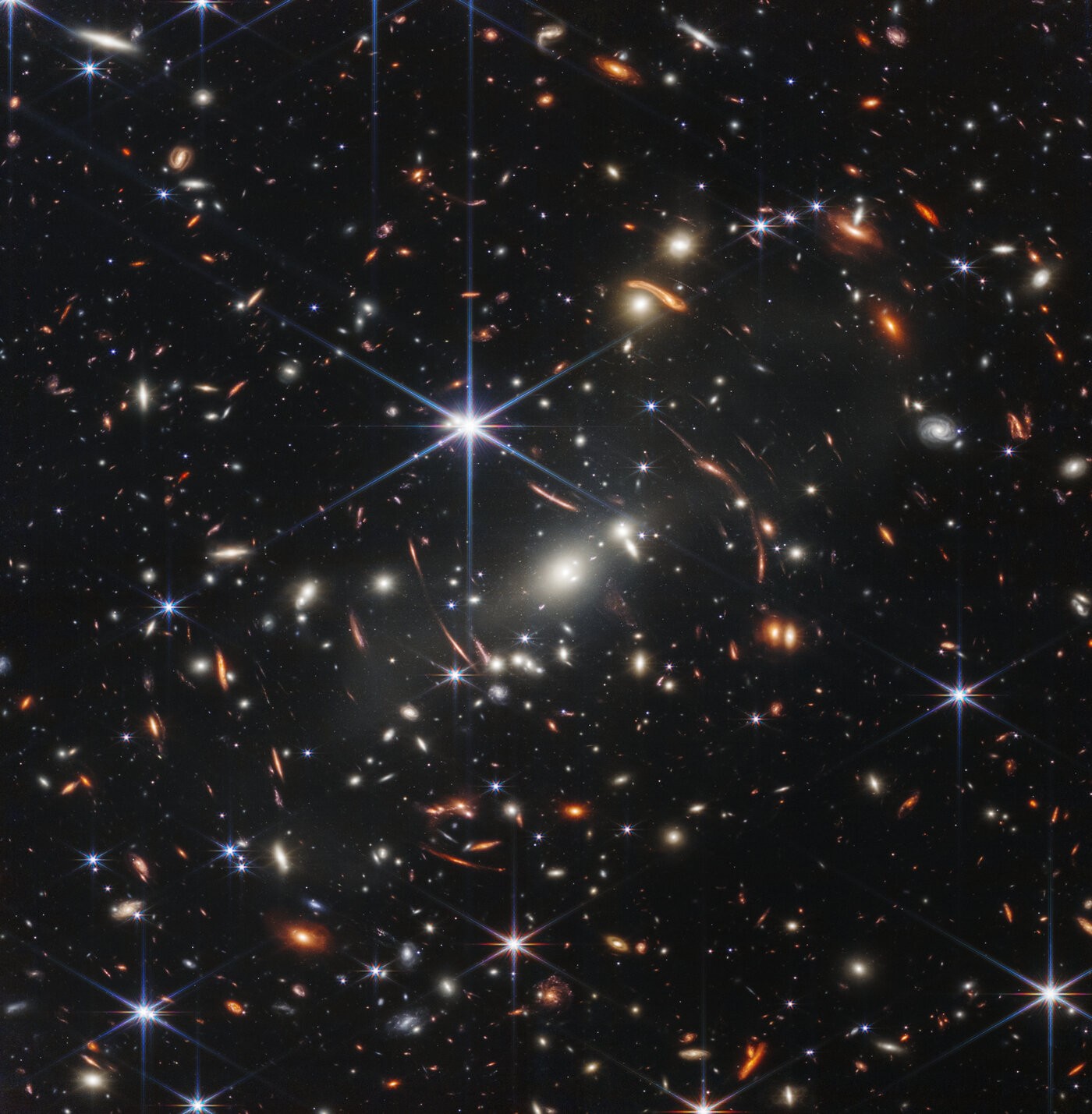 Zdjęcia wykonane przez Kosmiczny Teleskop Jamesa Webba są teraz dostępne w nowym wydaniu. Zobaczcie sami