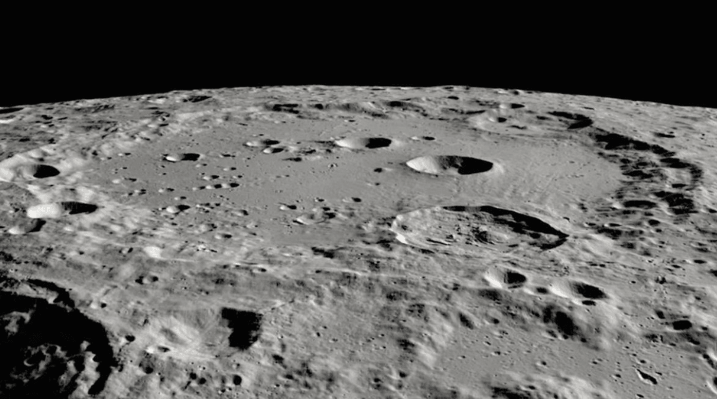 Na Księżycu jest całkiem sporo wodoru
