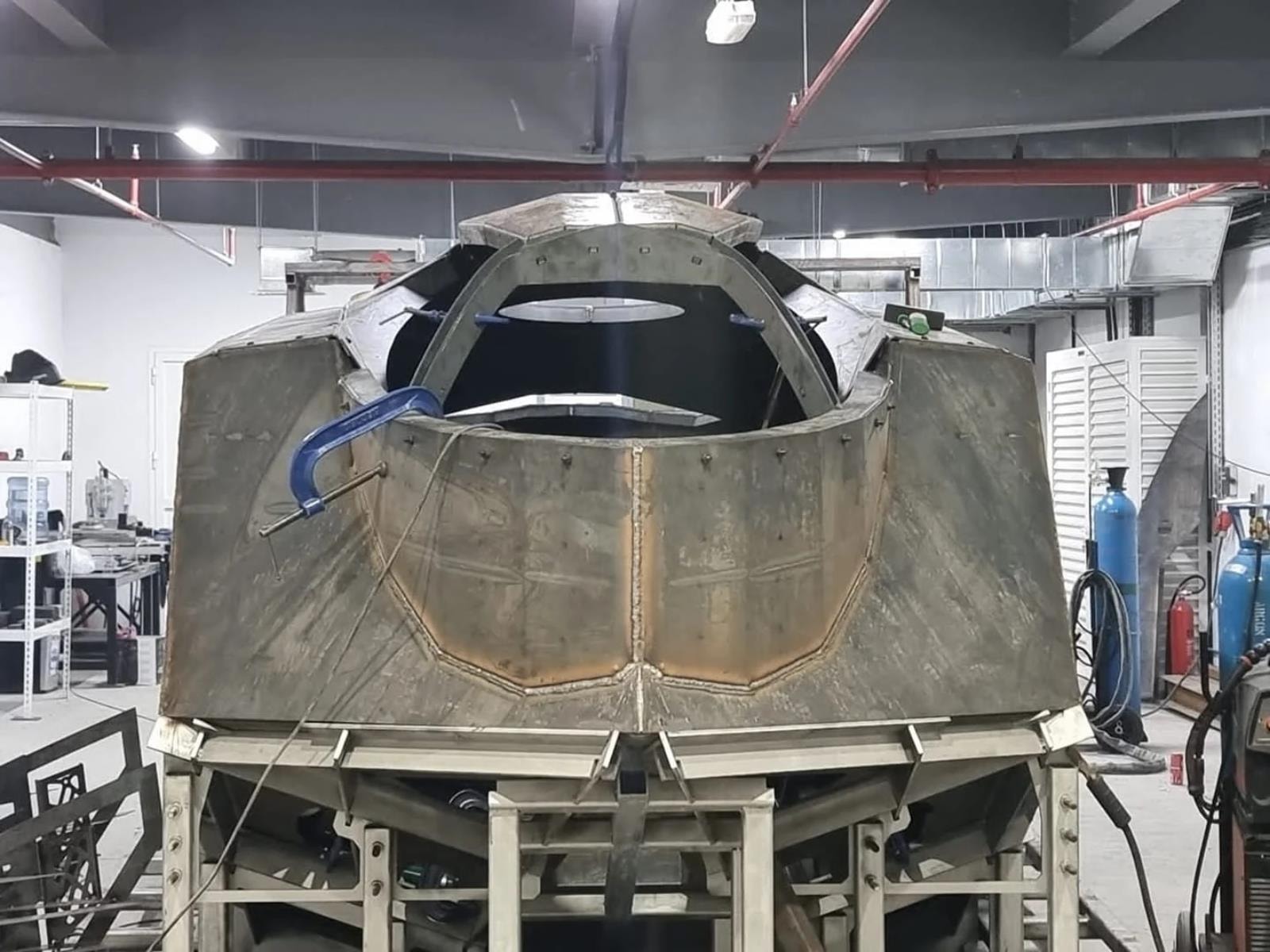 Okręt podwodny niczym statek kosmiczny! Kronos, jedyne w swoim rodzaju futurystyczne dzieło