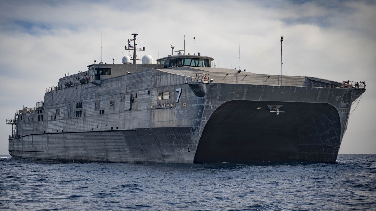 przyszłość marynarek wojennych, USA testuje już USNS Apalachicola