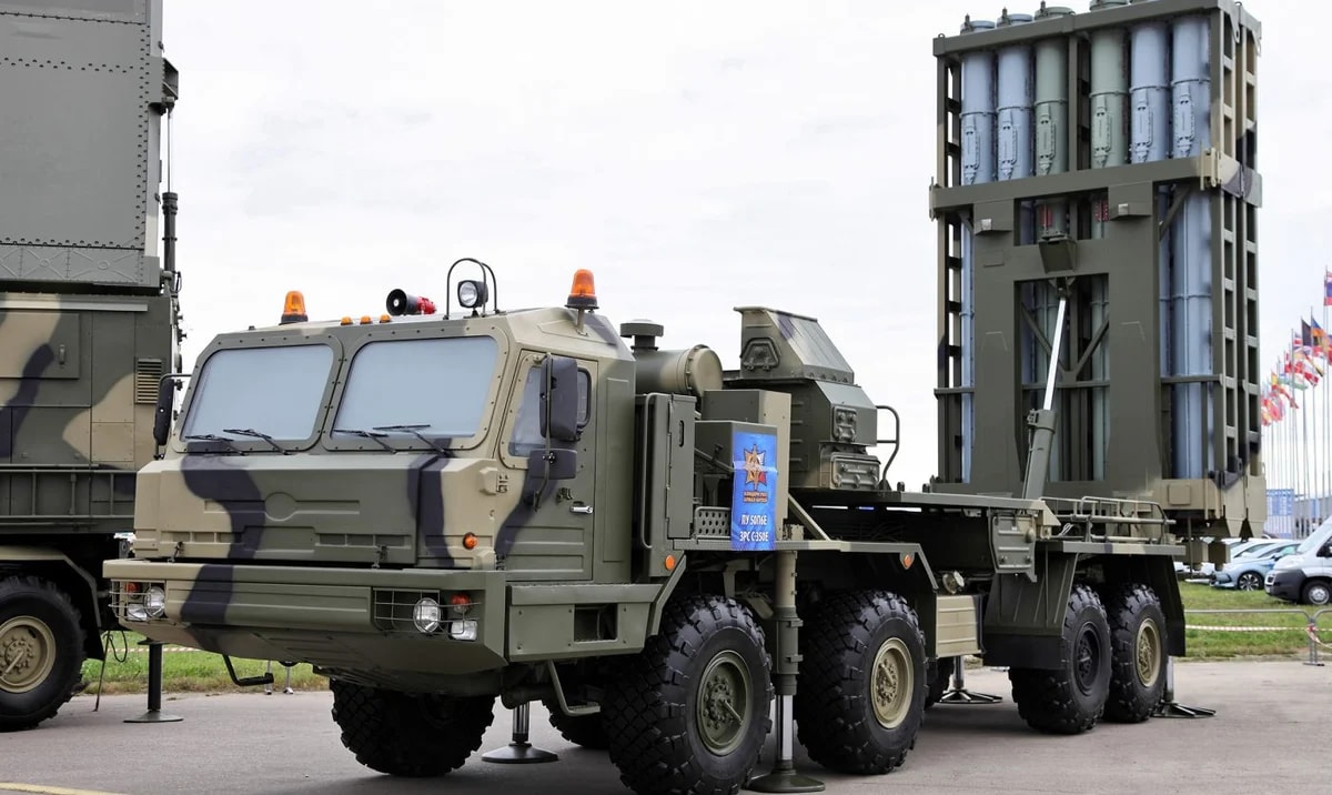 Rosja wzmacnia obronę przeciwlotniczą wokół lotnisk,