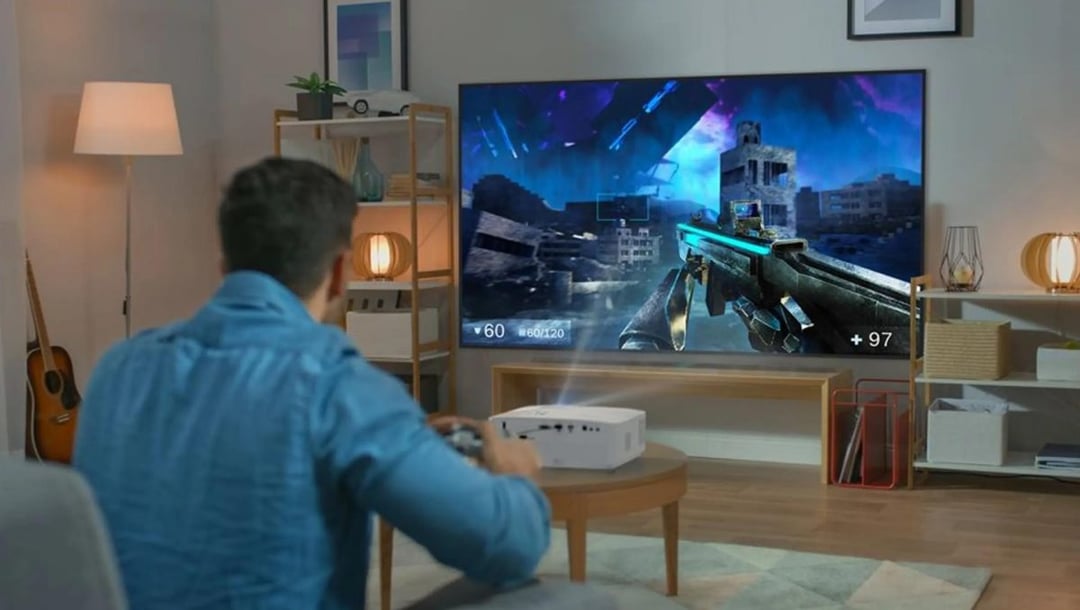 Projektor do grania? Optoma chwali się swoim UHD35STx dla graczy