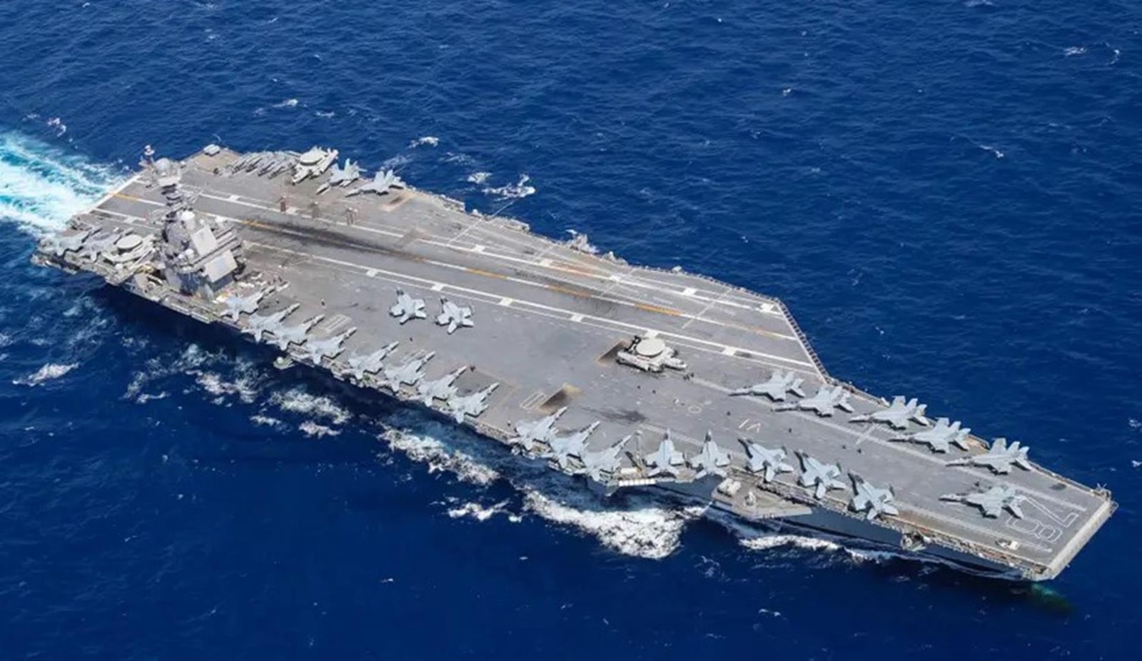 Pierwsze zadanie amerykańskiego superlotniskowca, USS Gerald R. Ford