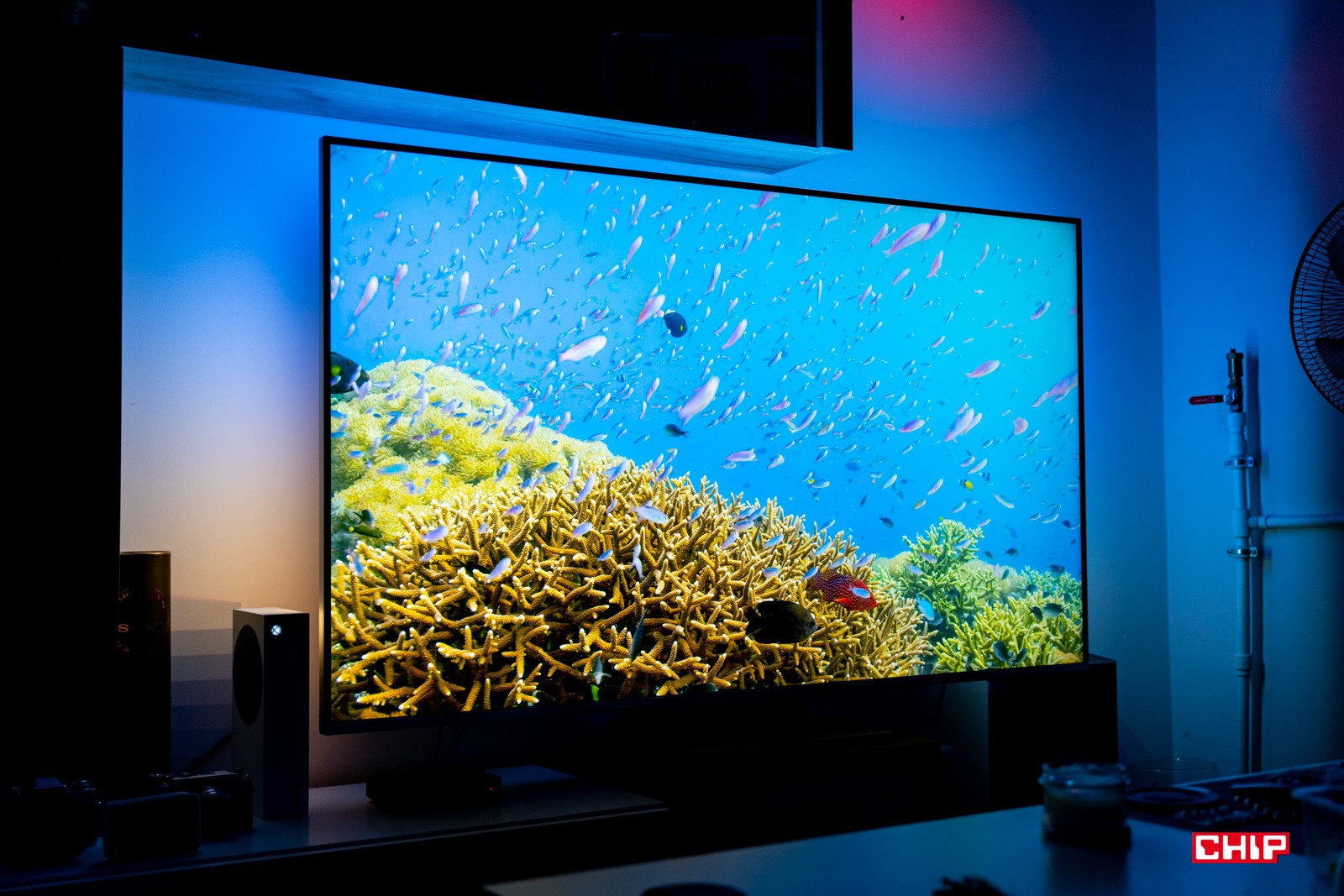 Kupujemy duży telewizor. Jaki 75-calowy lub większy telewizor wybrać?