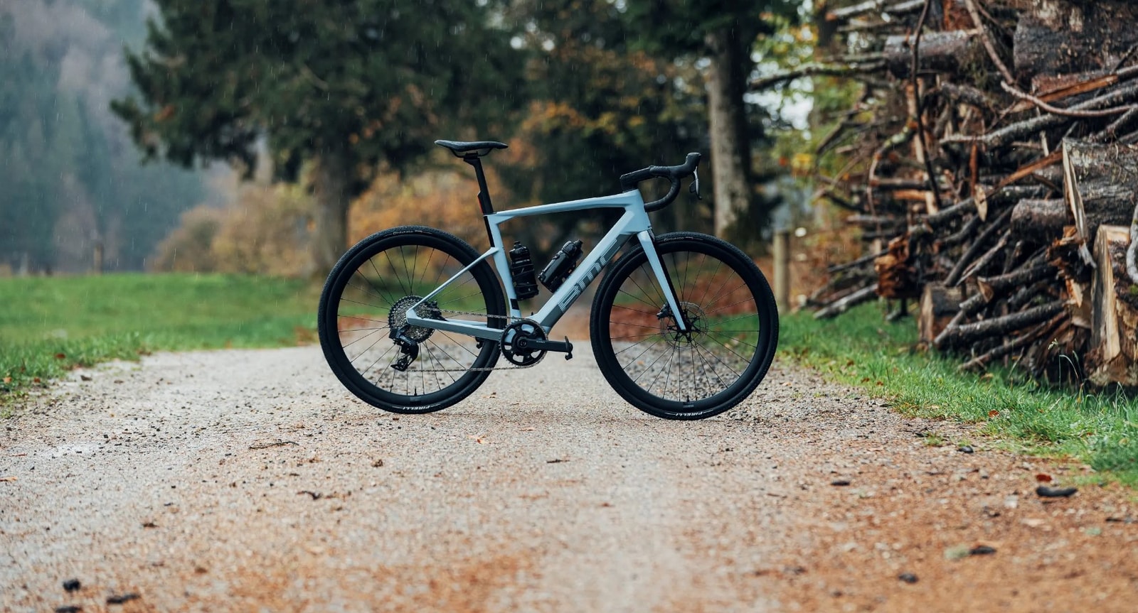 Elektryczny rower Roadmachine 01 AMP X