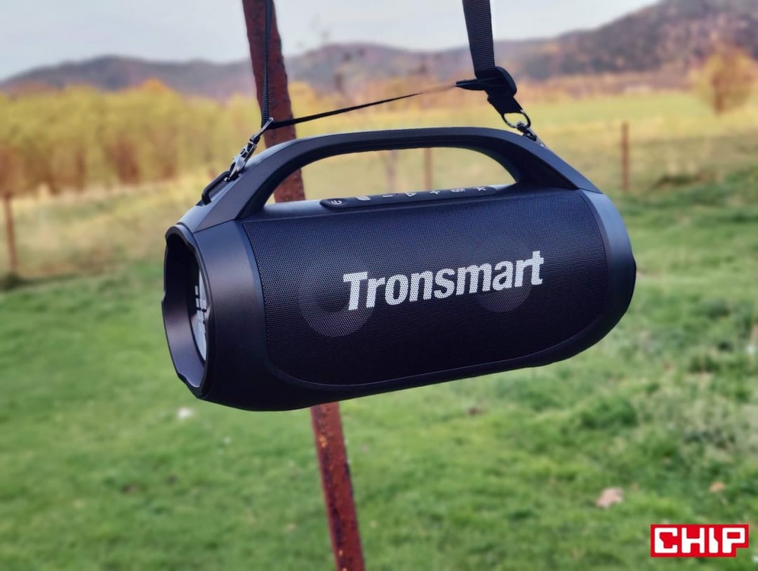 Test głośnika Tronsmart Bang SE. Ten imprezowy boombox zawiesisz nawet na ramieniu