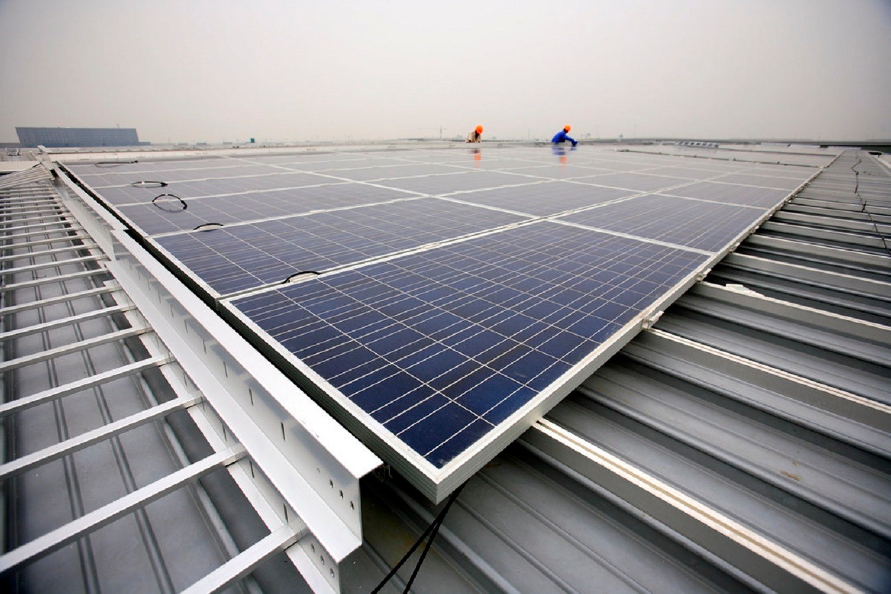 Chiny zaliczają potężny skok w produkcji energii z paneli słonecznych. Ambitne plany Państwa Środka