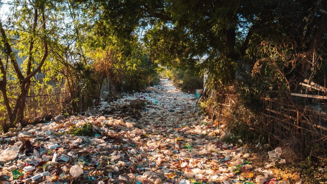 Jak tu nie uwielbiać Słońca? Teraz stało się niszczarką do plastiku i źródłem paliwa przyszłości