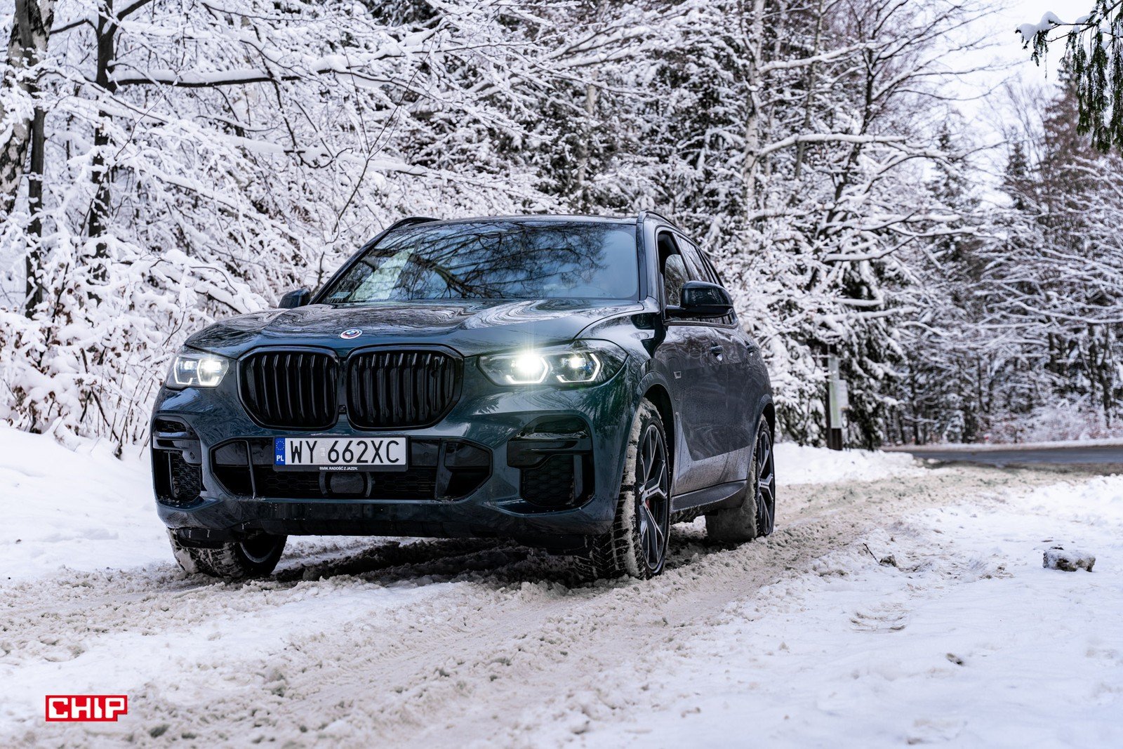Test BMW X5 xDrive45e – radość z luksusu