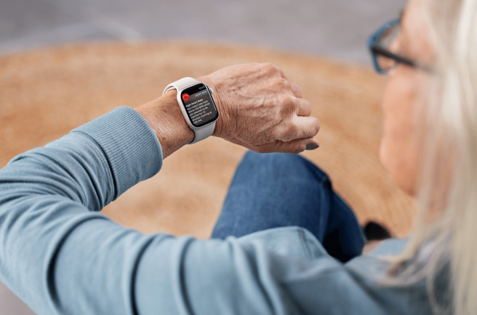 Apple Watch pomaga zadbać o serce &#8211; są na to dowody /Fot. Apple
