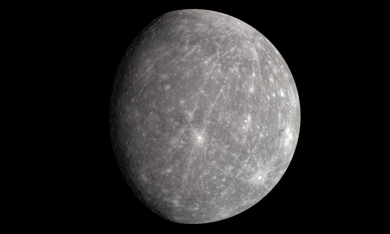 Na Merkurym pada nietypowy deszcz. To on jest źródłem efektownego zjawiska