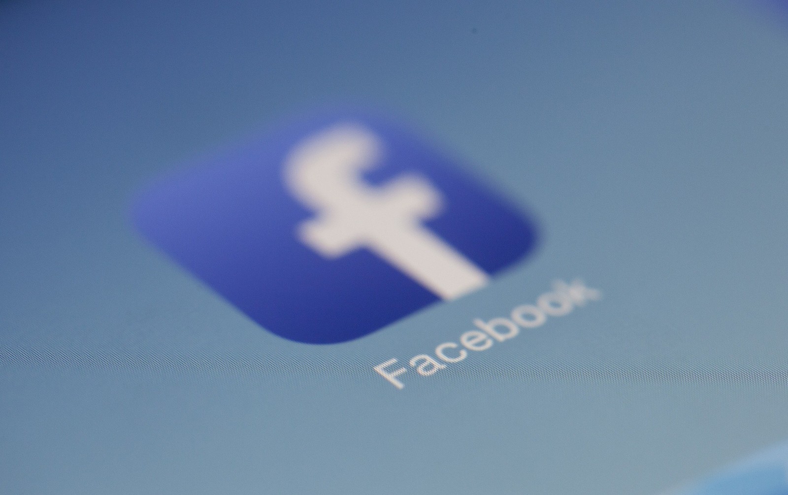 Facebook dostał po łapkach. Zapłaci gigantyczną karę za kłamanie, że szanuje naszą prywatność