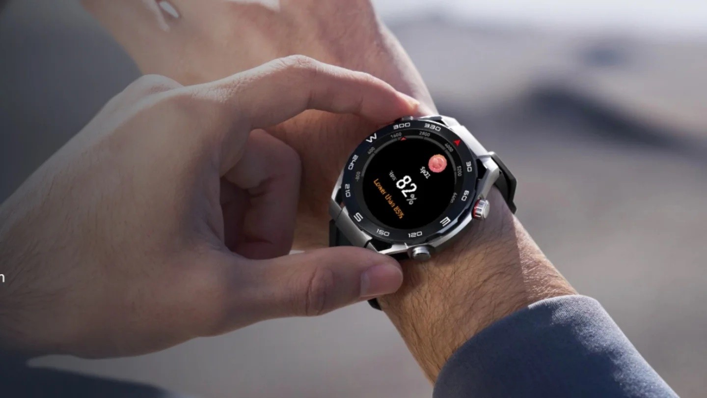 Tak prezentuje się Huawei Watch Ultimate. Nazwa adekwatna do możliwości