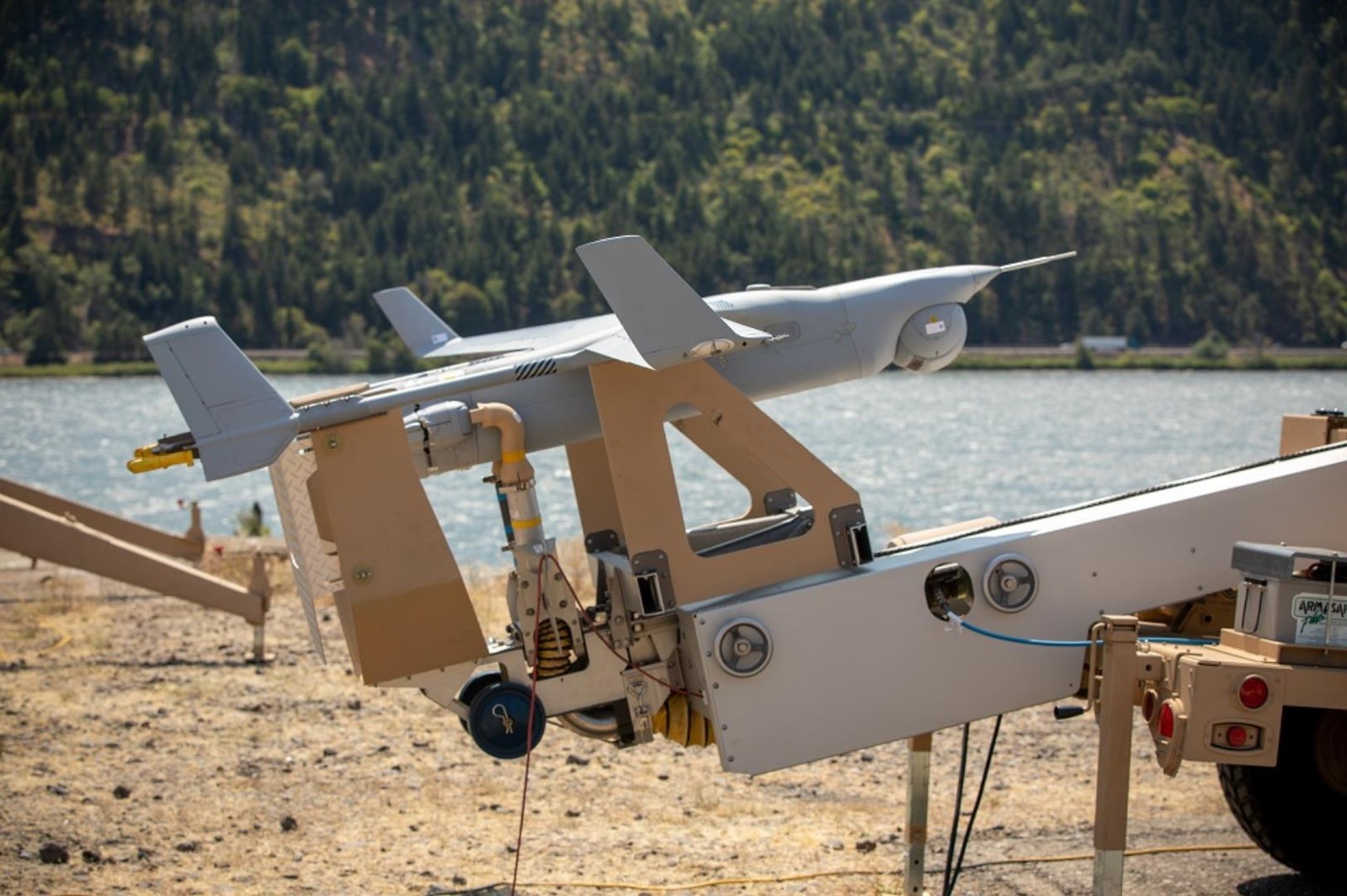 Niczym Oko Saurona na wojnie. Rozpoznawczy dron Integrator poleciał i pobił 9-letni rekord