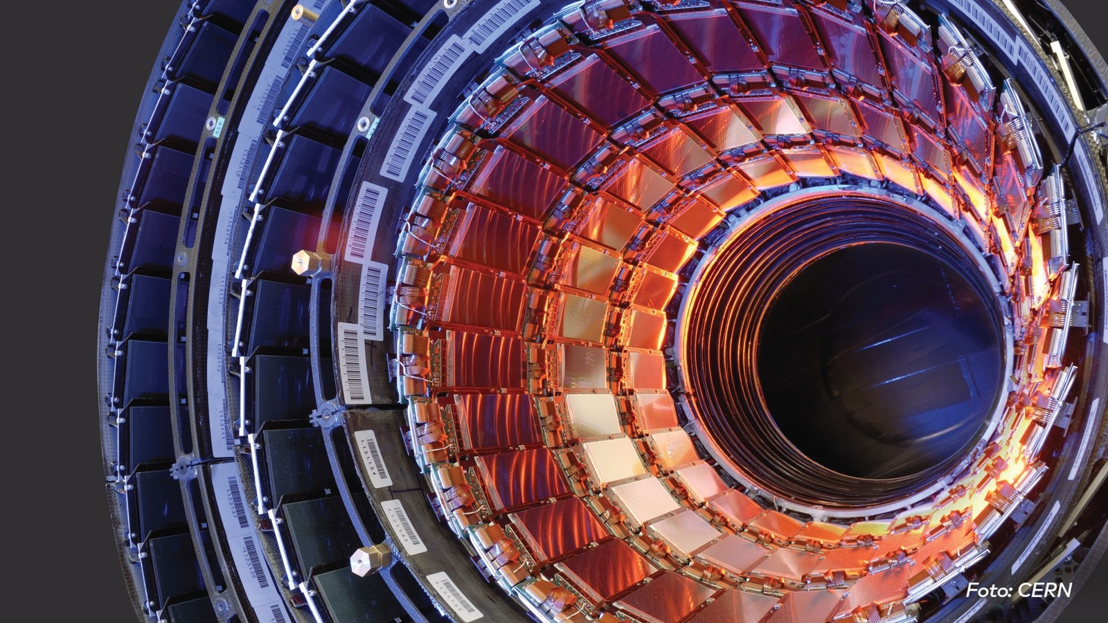 Naukowcy z CERN zważyli bozon W. Wyniku znów nie da się wytłumaczyć