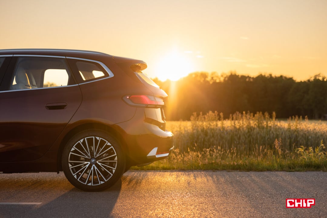 Ratunek dla właścicieli elektrycznych samochodów? Wreszcie zdejmą z nich “kaganiec”