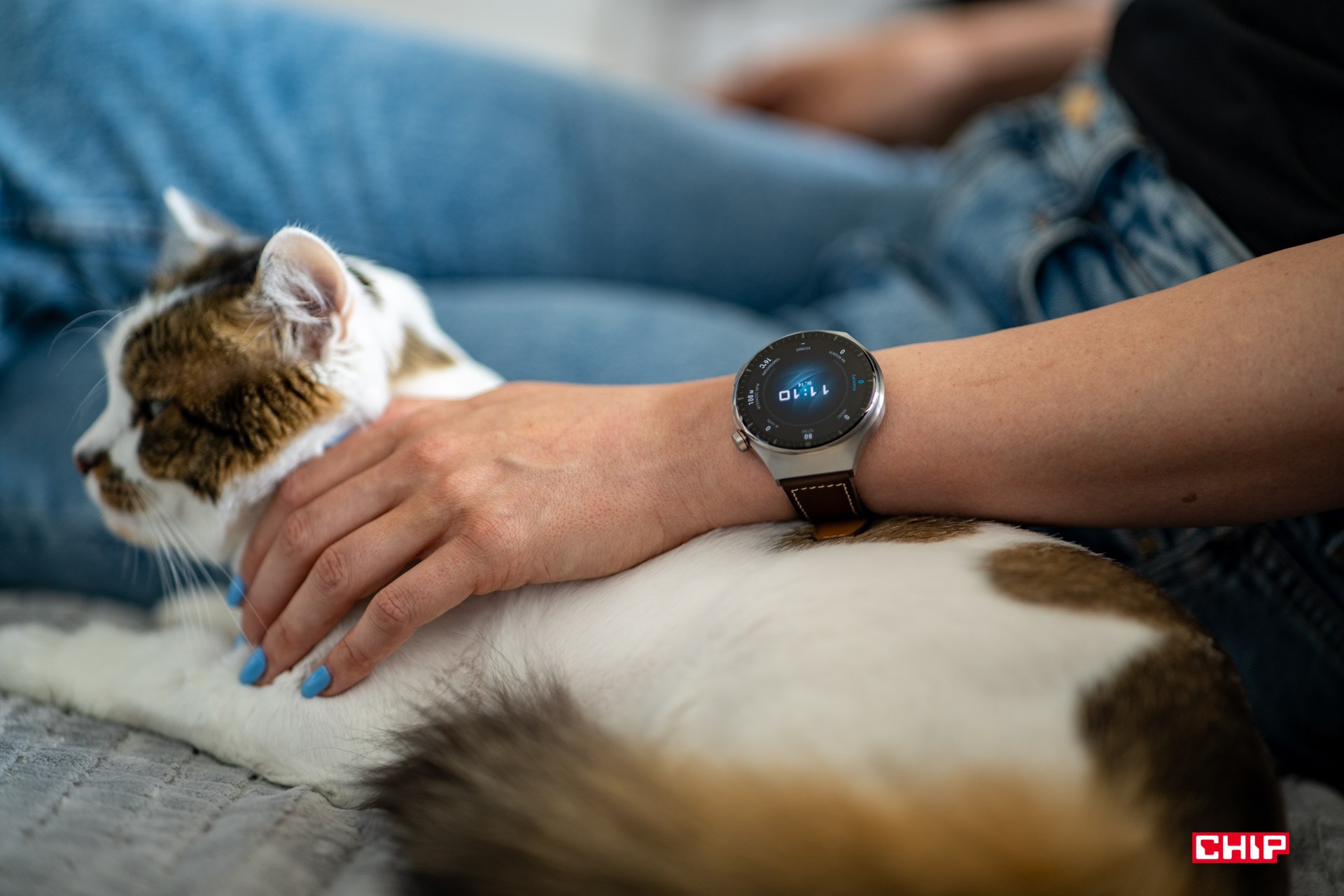 Huawei Watch 4 już w Polsce. Jest eSIM i świetna promocja na start