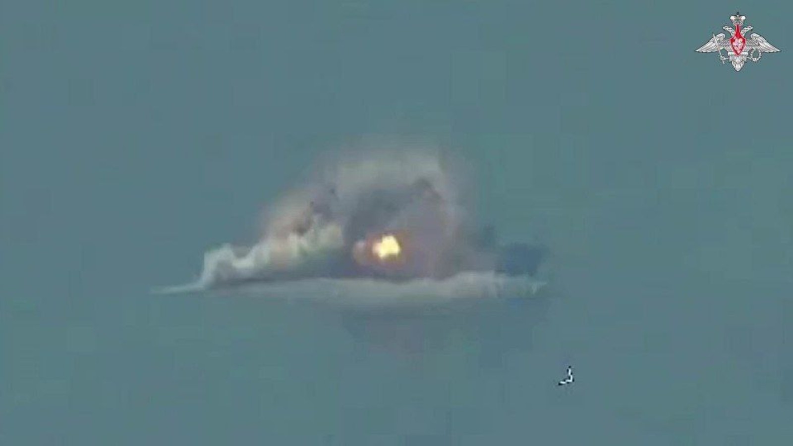 Rosja pręży muskuły. Zatopiła okręt zaawansowanym pociskiem, by pokazać potęgę swojej marynarki