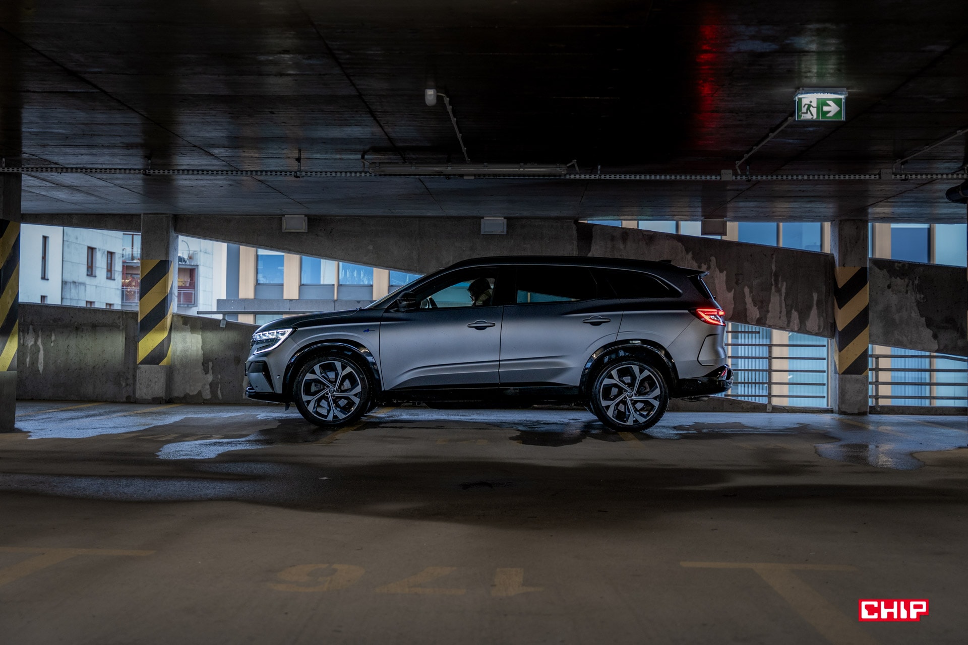 Test Renault Espace espirit Alpine – ogromny, komfortowy, ale wersalki już nim nie przewieziesz