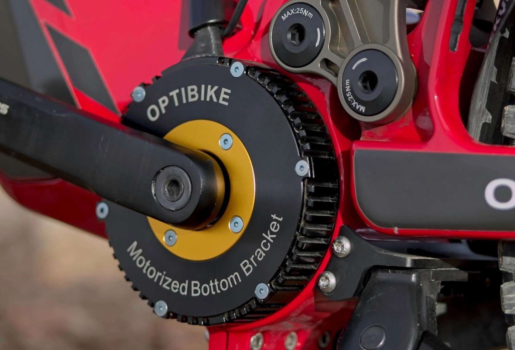 290 km na jednym ładowaniu. Z tym rowerem elektrycznym przejedziesz pół Polski