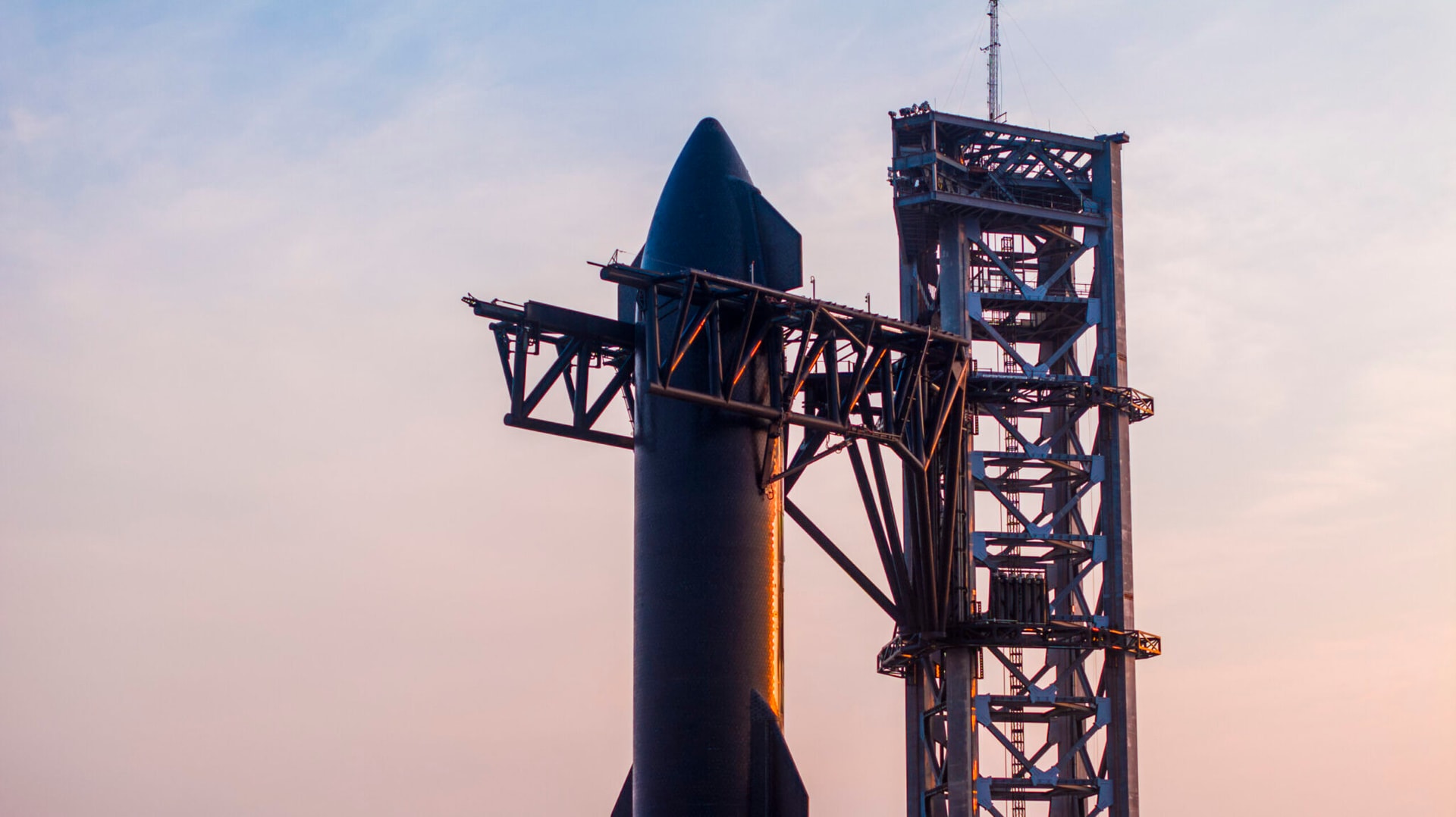 Czwarty lot testowy Starshipa – ZROBILI TO!