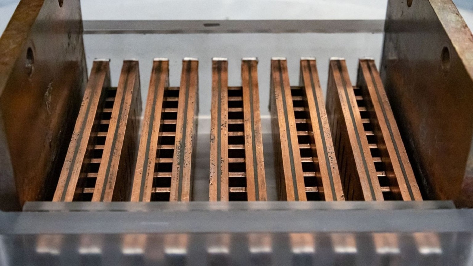 Przełomowy sposób chłodzenia już działa. Reaktory przyszłości z nowatorską technologią