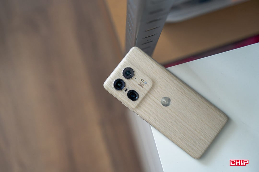 Nowy flagowiec Motoroli z ekranem OLED 1.5K i topowym Snapdragonem. Premiera bliżej niż myślisz