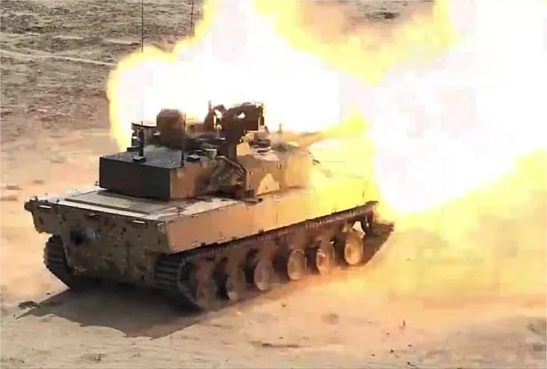 Odkryli nowe zastosowanie broni energetycznej. Miała niszczyć drony, a zaczęła zagrażać czołgom