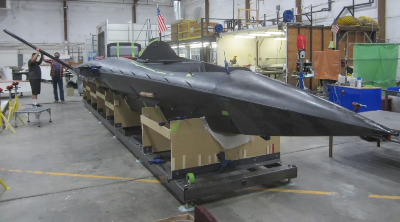 Model 437 Vanguard poleciał po raz pierwszy. Firma pokazała światu, jak projektuje się samoloty