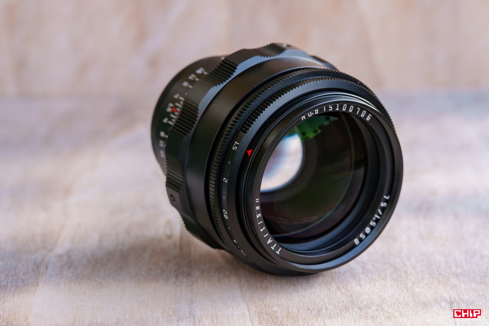 TTArtisan 75 mm f/1.5 Biotar Replica