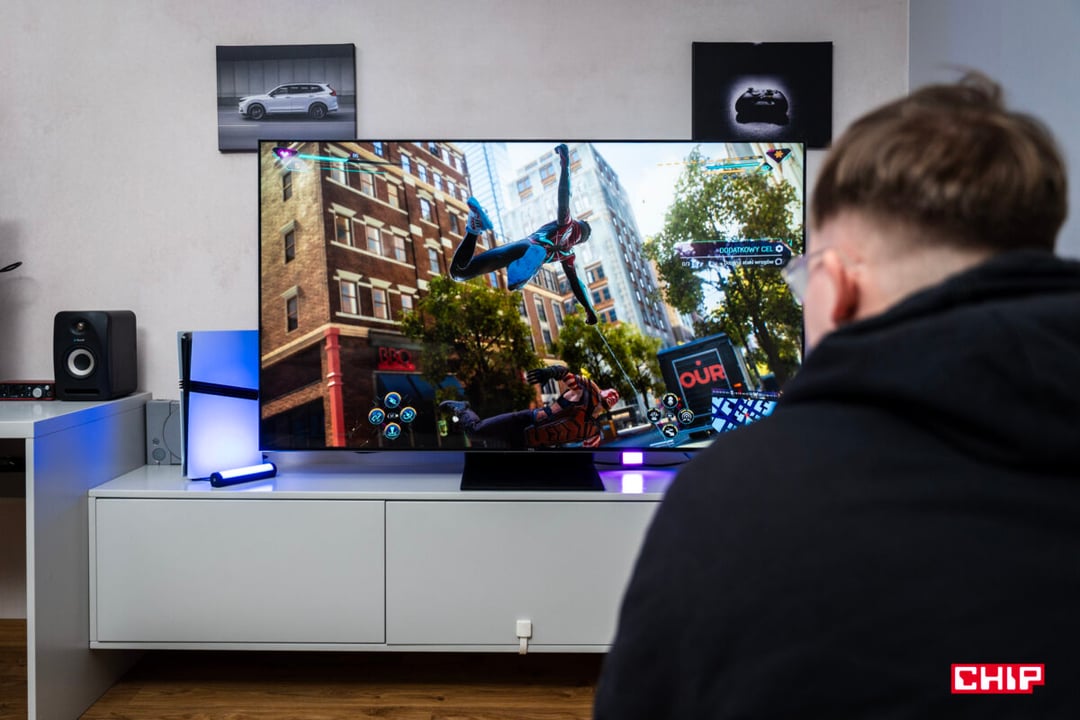 PlayStation Plus Extra i Premium na maj. Japoński początek wakacji