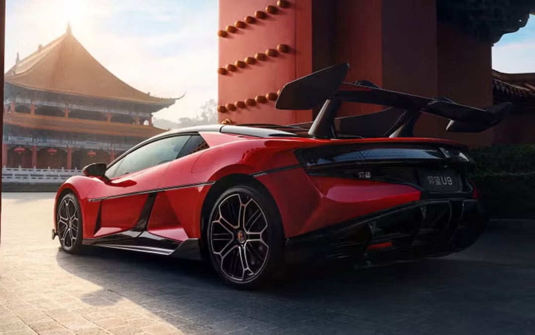 Chiny pokazały klasę. Oto nowy najszybszy samochód elektryczny świata